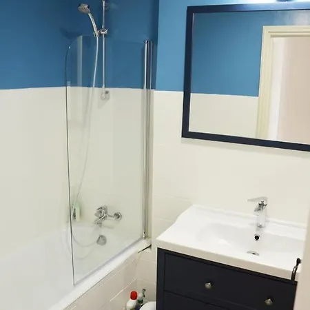 2 Chambres Climatisee Dans Avec Piscine 700m Villa Cavalaire-sur-Mer